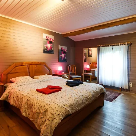 Holiday home Beautiful Holiday Home With Sauna In Houffalize Tavigny